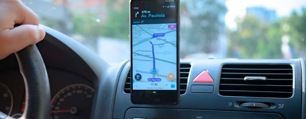 gps-smartphone-av-paulista GPS em smartphone com mapa da Av. Paulista